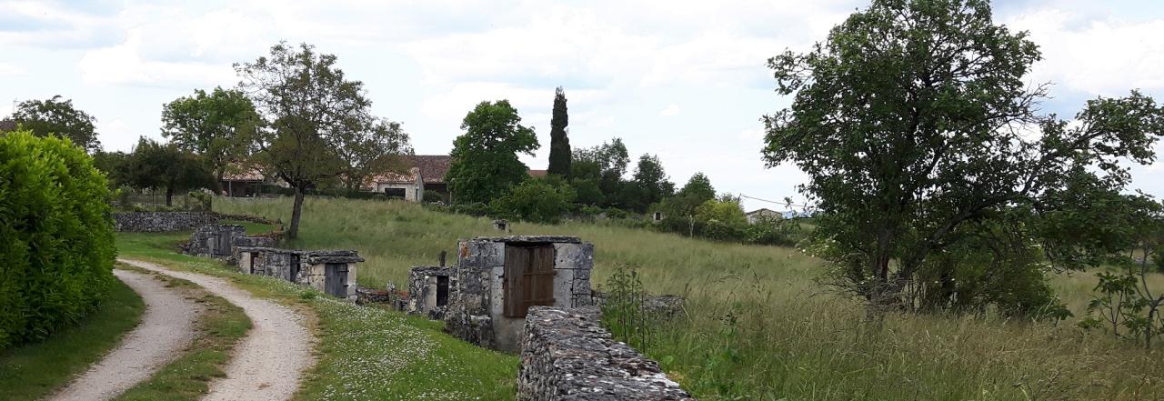 Chemin_des_puits_Laburgade