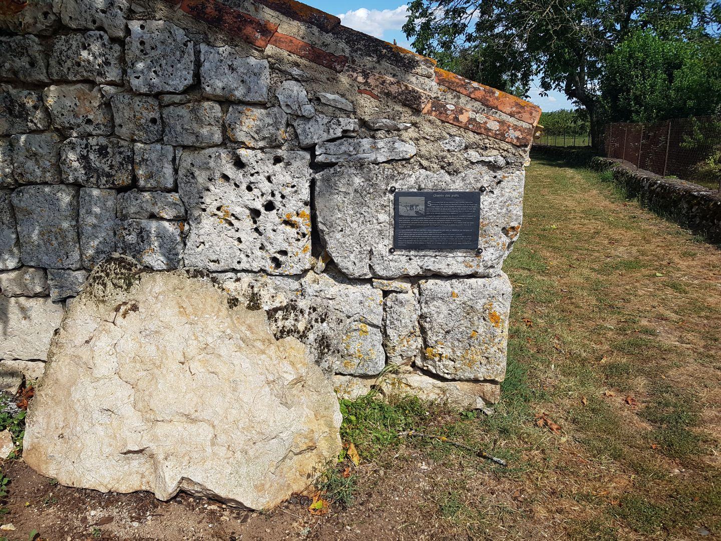 Chemin des puits laburgade