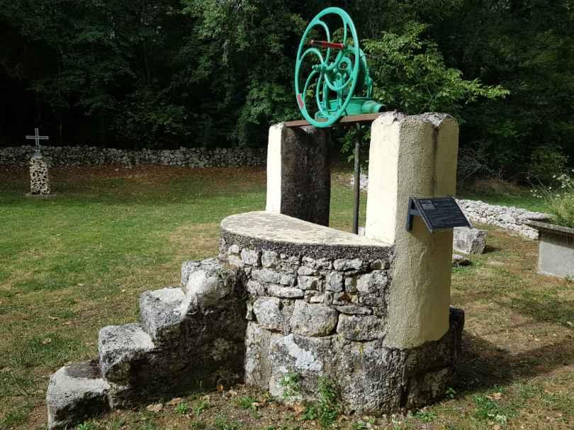 Fontaine de combe negre laburgade